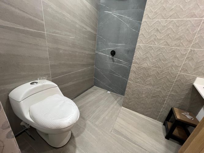 Casa de 4 alcobas en venta en El Diamante, Medellín, 240 m² · foto 9 de 12