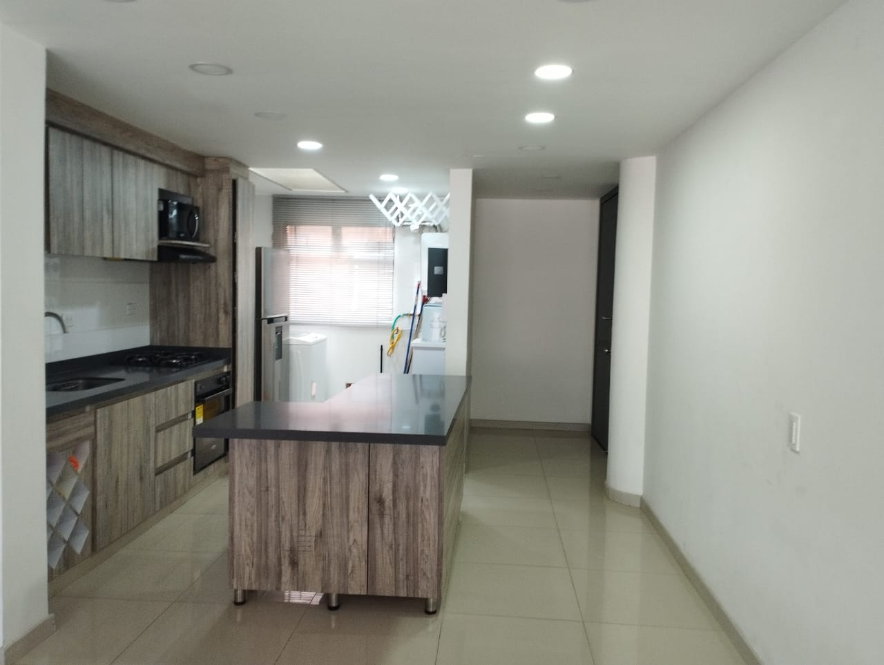 Apartamento en venta en Santa Barbara Central, Bogotá · foto 6 de 13