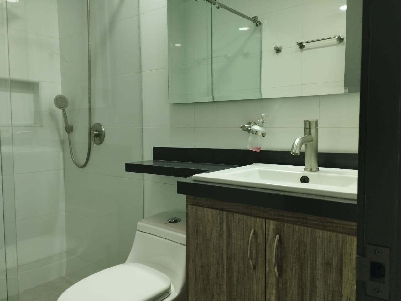 Apartamento en venta en Santa Barbara Central, Bogotá · foto 13 de 13