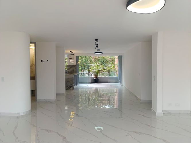 Apartamento de 3 alcobas en arriendo en El Poblado, Medellín, 150 m² · foto 6 de 20