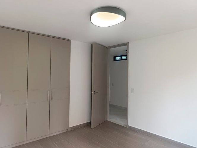 Apartamento de 3 alcobas en arriendo en El Poblado, Medellín, 150 m² · foto 14 de 20
