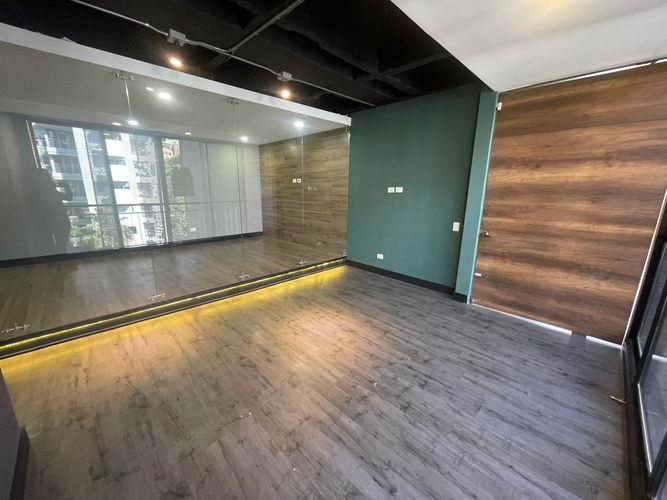 Oficina en arriendo en Las Lomas No.2, Medellín, 250 m² · foto 17 de 18