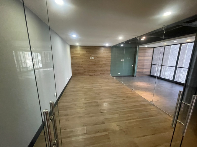 Oficina en arriendo en Las Lomas No.2, Medellín, 250 m² · foto 18 de 18
