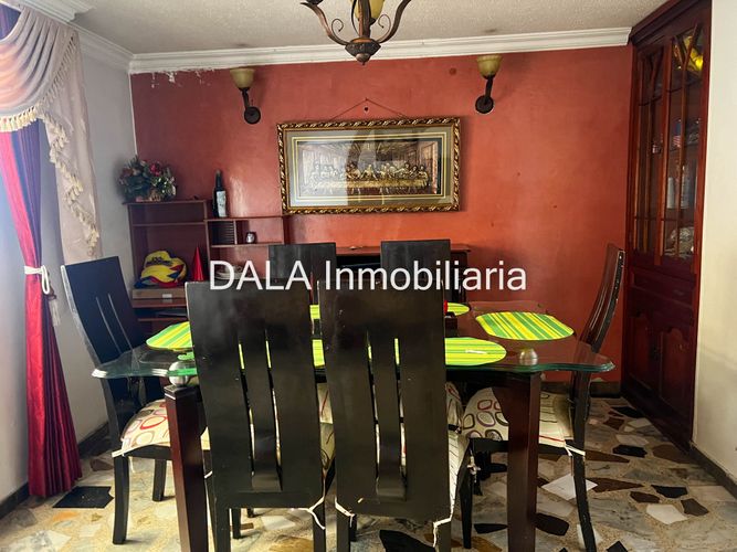 Casa de 3 alcobas en venta en Los Bossa, Cota, 278 m² · foto 4 de 24