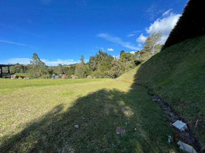 Lote en venta en Alto De Misael, Envigado, 2363 m² · foto 5 de 9