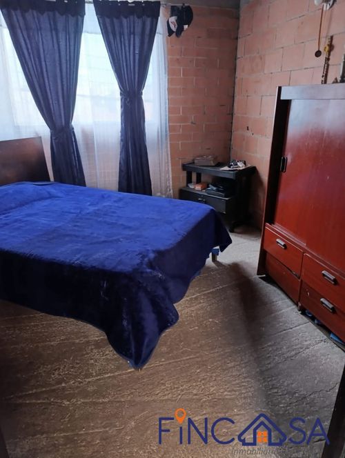 Casa de 3 alcobas en venta en San Mateo, Soacha, 90 m² · foto 5 de 11