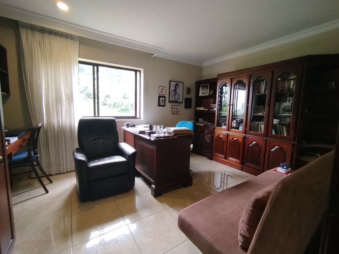 Apartamento de 3 alcobas en venta en Santa Monica, Cali, 232 m² · foto 21 de 24