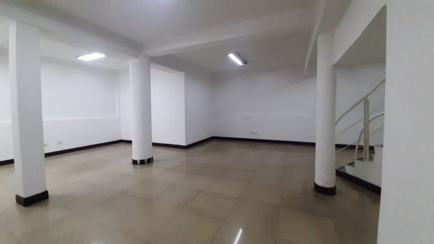 Local en arriendo en San Pedro, Cali · foto 17 de 22
