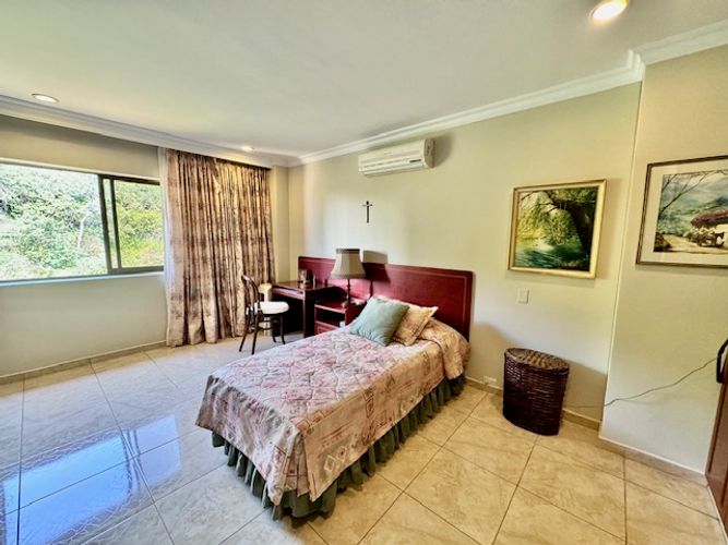 Apartamento de 3 alcobas en venta en Santa Monica, Cali, 245 m² · foto 14 de 18