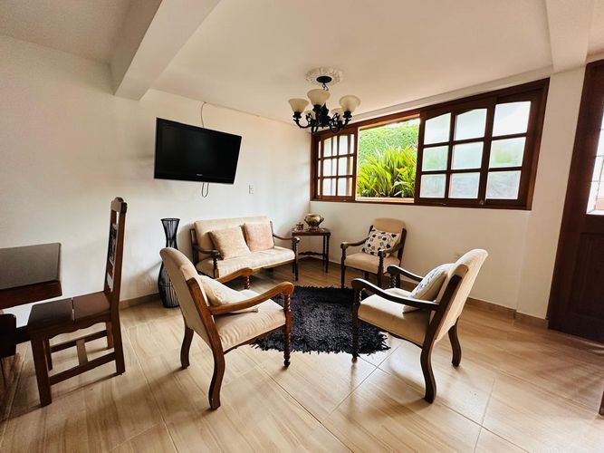 Casa de 6 alcobas en venta en El Carmen De Viboral, El Carmen de Viboral, 450 m² · foto 10 de 22