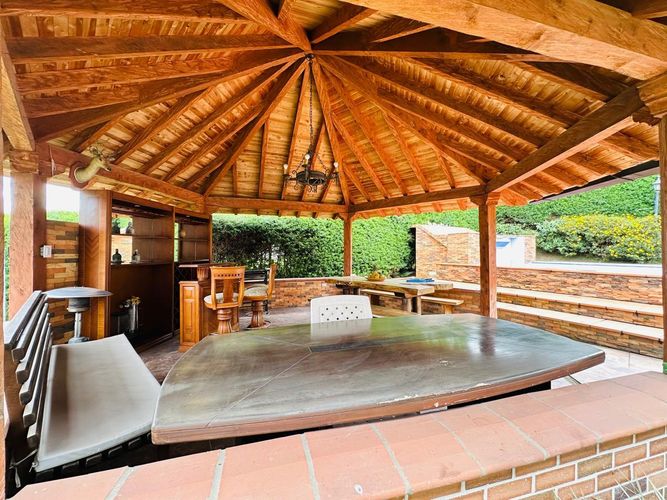 Casa de 6 alcobas en venta en El Carmen De Viboral, El Carmen de Viboral, 450 m² · foto 20 de 22