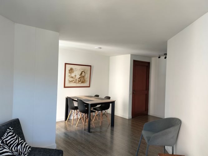 Apartamento de 2 alcobas en arriendo en El Poblado, Medellín, 80 m² · foto 3 de 17