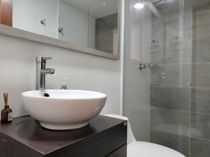 Apartamento de 2 alcobas en arriendo en El Poblado, Medellín, 80 m² · foto 15 de 17
