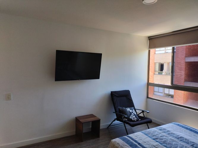 Apartamento de 2 alcobas en arriendo en El Poblado, Medellín, 80 m² · foto 10 de 17