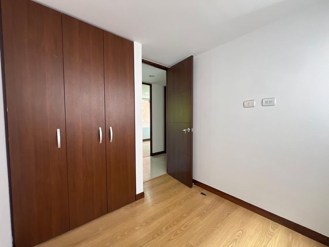 Apartamento de 3 alcobas en arriendo en Cumbres, Envigado, 100 m² · foto 14 de 18