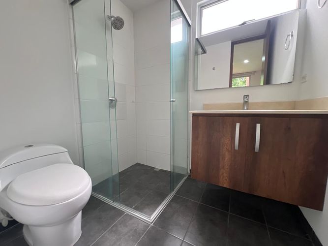 Apartamento de 3 alcobas en arriendo en Cumbres, Envigado, 100 m² · foto 17 de 18