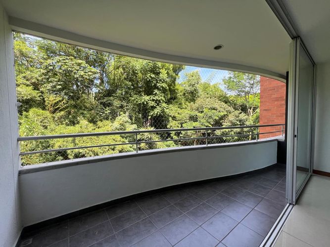 Apartamento de 3 alcobas en arriendo en Cumbres, Envigado, 100 m² · foto 18 de 18