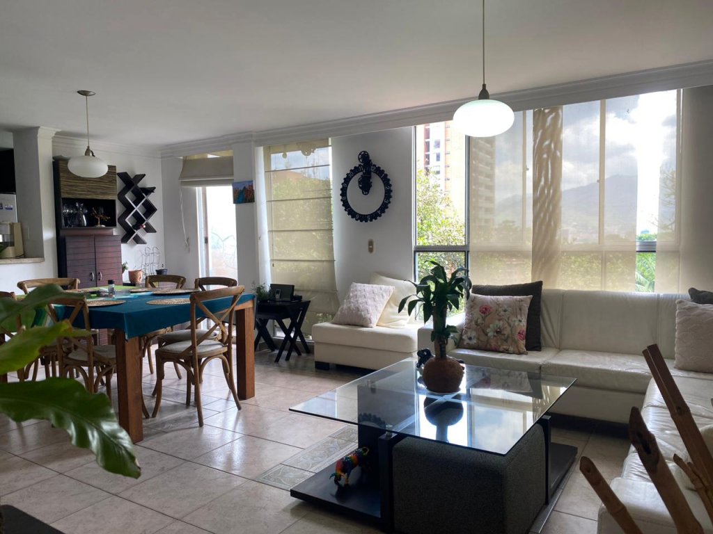 Apartamento en venta en Escobero, Envigado · foto 2 de 20