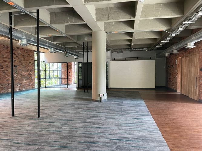 Oficina en arriendo en El Poblado, Medellín, 300 m² · foto 3 de 11