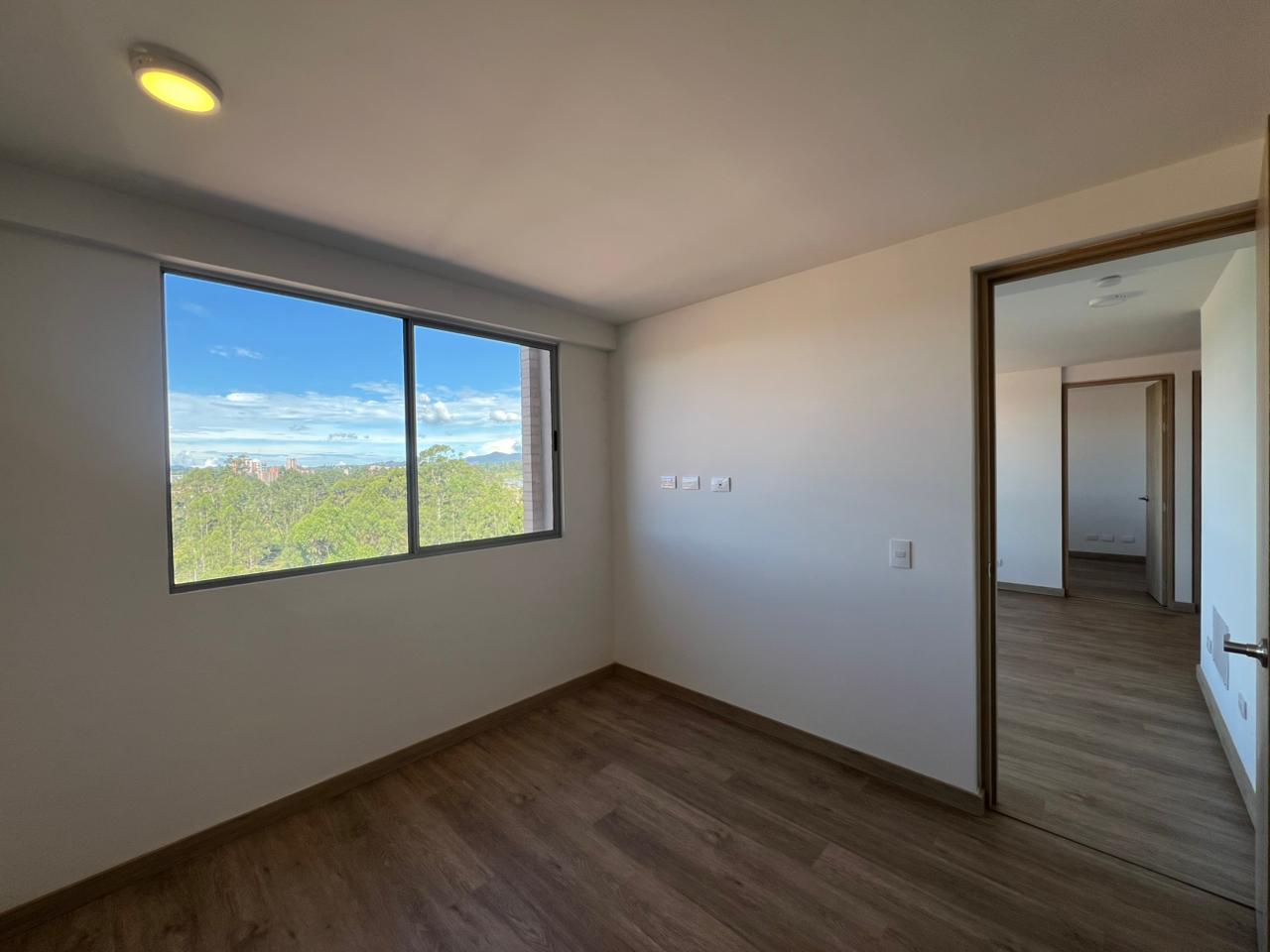 Apartamento en arriendo en Llano Grande, Rionegro · foto 3 de 11