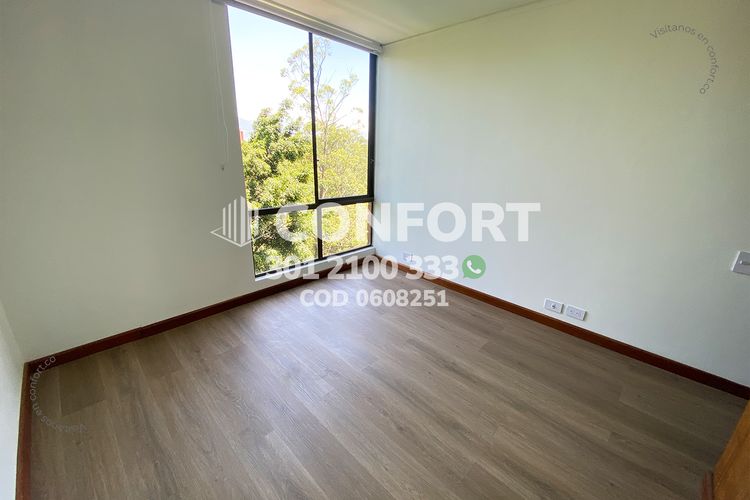 Apartamento de 3 alcobas en arriendo en Provenza, Medellín, 100 m² · foto 12 de 24