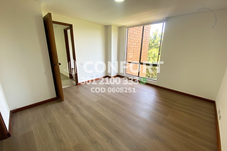 Apartamento de 3 alcobas en arriendo en Provenza, Medellín, 100 m² · foto 18 de 24