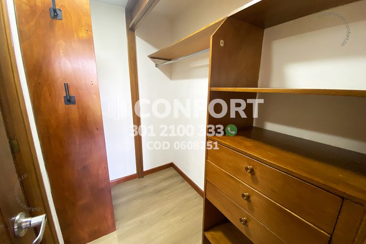 Apartamento de 3 alcobas en arriendo en Provenza, Medellín, 100 m² · foto 22 de 24