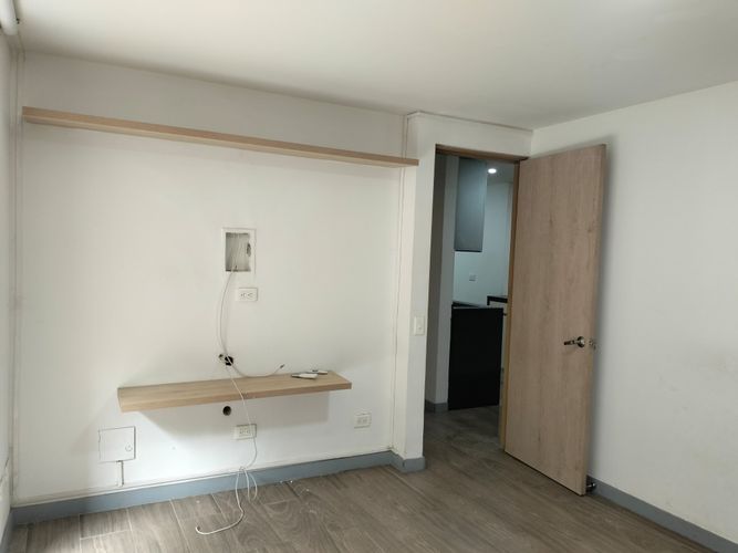 Apartamento de 3 alcobas en arriendo en El Poblado, Medellín, 98 m² · foto 11 de 18