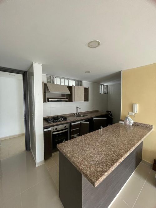 Apartamento de 3 alcobas en venta en Provenza, Bucaramanga, 78 m² · foto 2 de 24