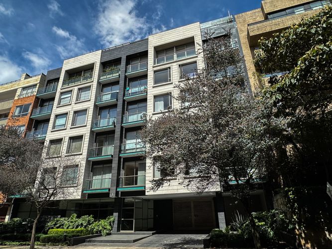 Apartamento de 3 alcobas en venta en Chicó Reservado, Bogotá, 160 m² · foto 18 de 18