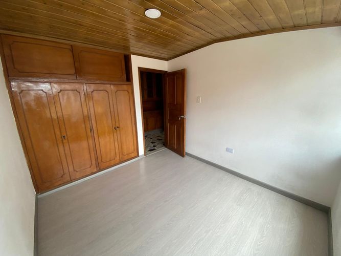 Apartamento de 2 alcobas en venta en La Granja, Bogotá, 60 m² · foto 9 de 11