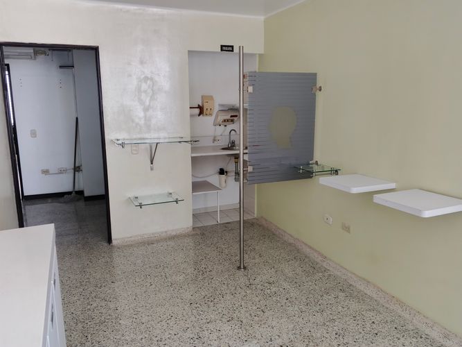 Consultorio en venta en El Cedro, Cali, 42 m² · foto 9 de 20