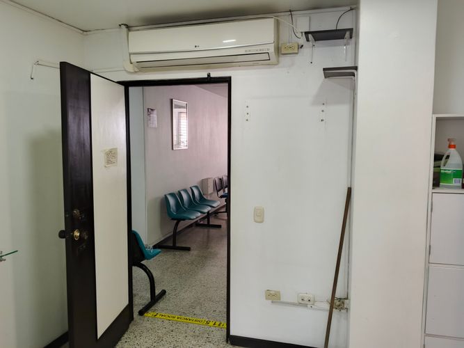 Consultorio en venta en El Cedro, Cali, 42 m² · foto 16 de 20