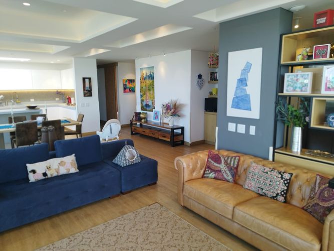 Apartamento de 2 alcobas en venta en Los Rosales, Bogotá, 185 m² · foto 10 de 24