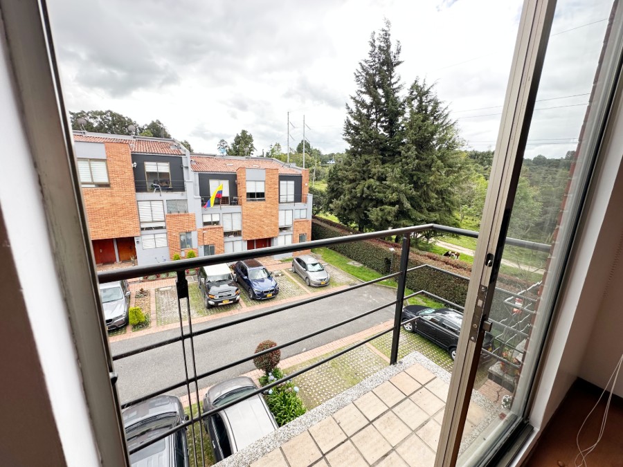 Casa en venta en Colina Campestre, Bogotá · foto 8 de 24