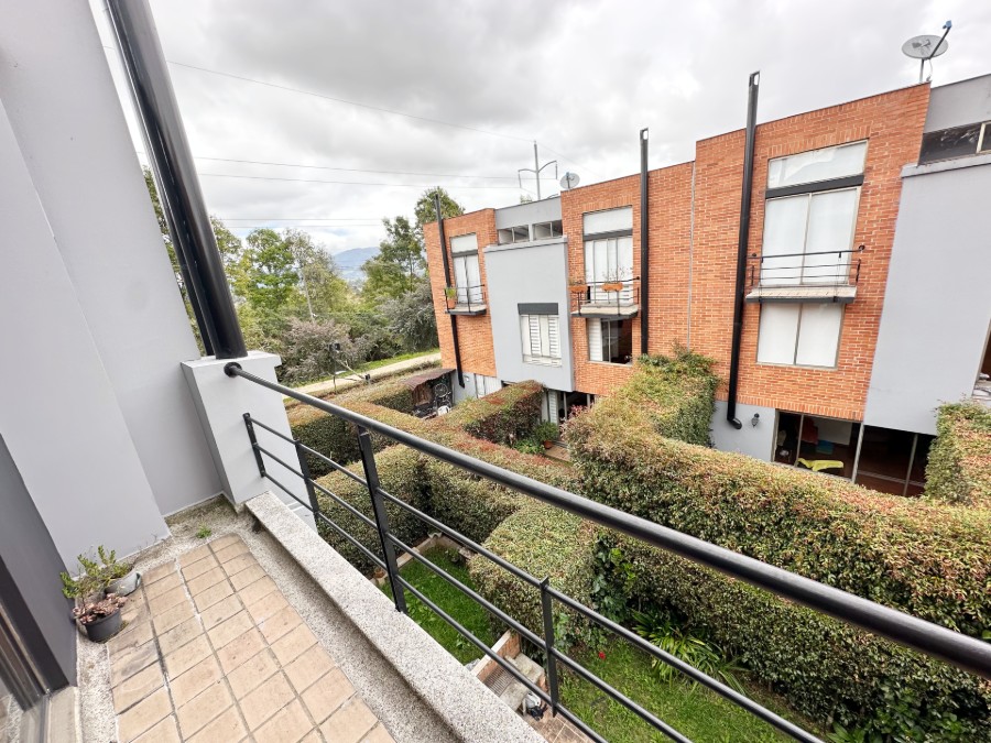 Casa en venta en Colina Campestre, Bogotá · foto 9 de 24