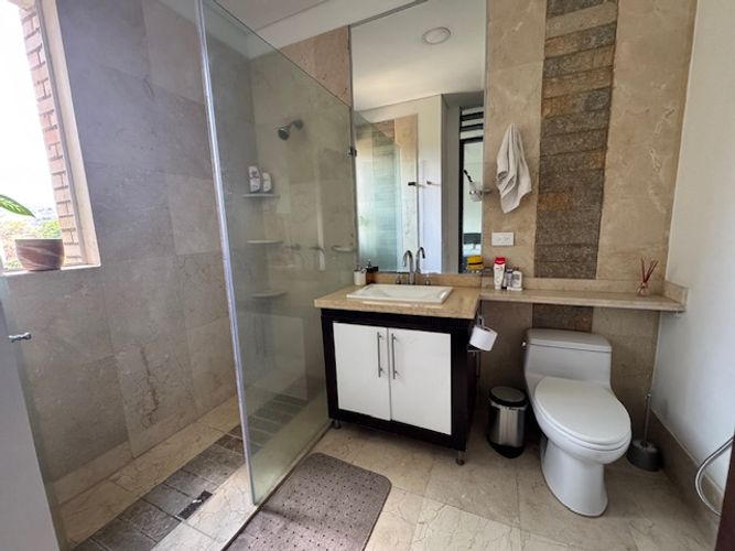 Apartamento de 4 alcobas en venta en Aguacatal, Cali, 320 m² · foto 6 de 20