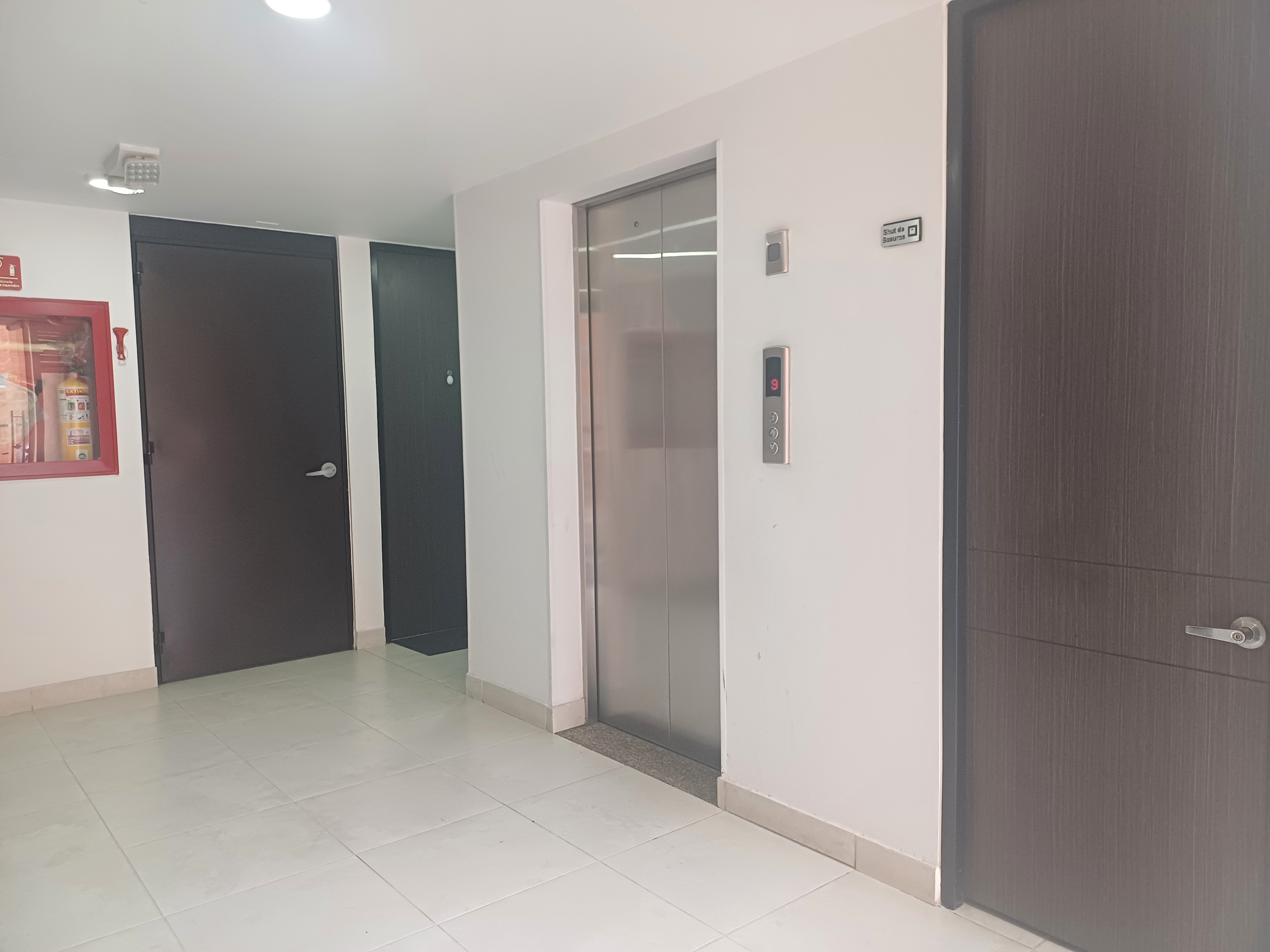 Apartamento en venta en Gran Granada, Bogotá · foto 4 de 24
