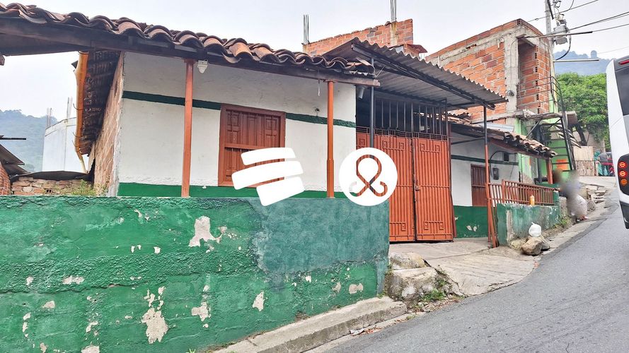 Casa de 5 alcobas en venta en El Progreso, Itagüí, 261 m² · foto 2 de 15