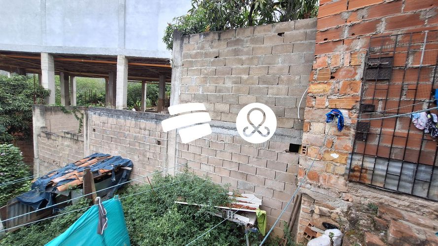 Casa de 5 alcobas en venta en El Progreso, Itagüí, 261 m² · foto 7 de 15