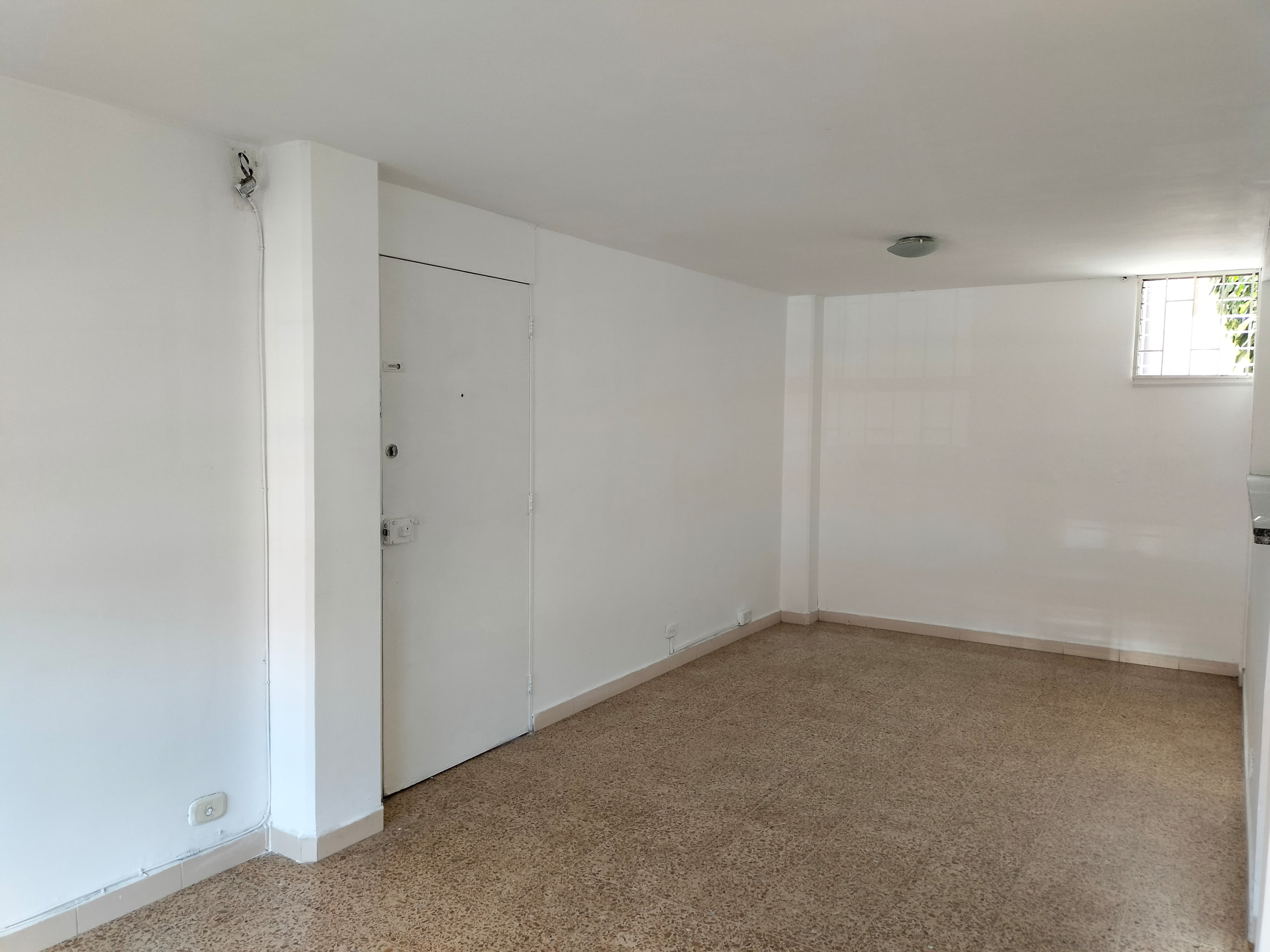 Apartamento en arriendo en El Poblado, Medellín · foto 9 de 17