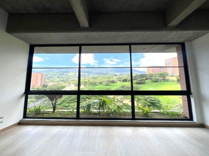 Apartamento en venta en Loma Del Escobero, Envigado · foto 7 de 17