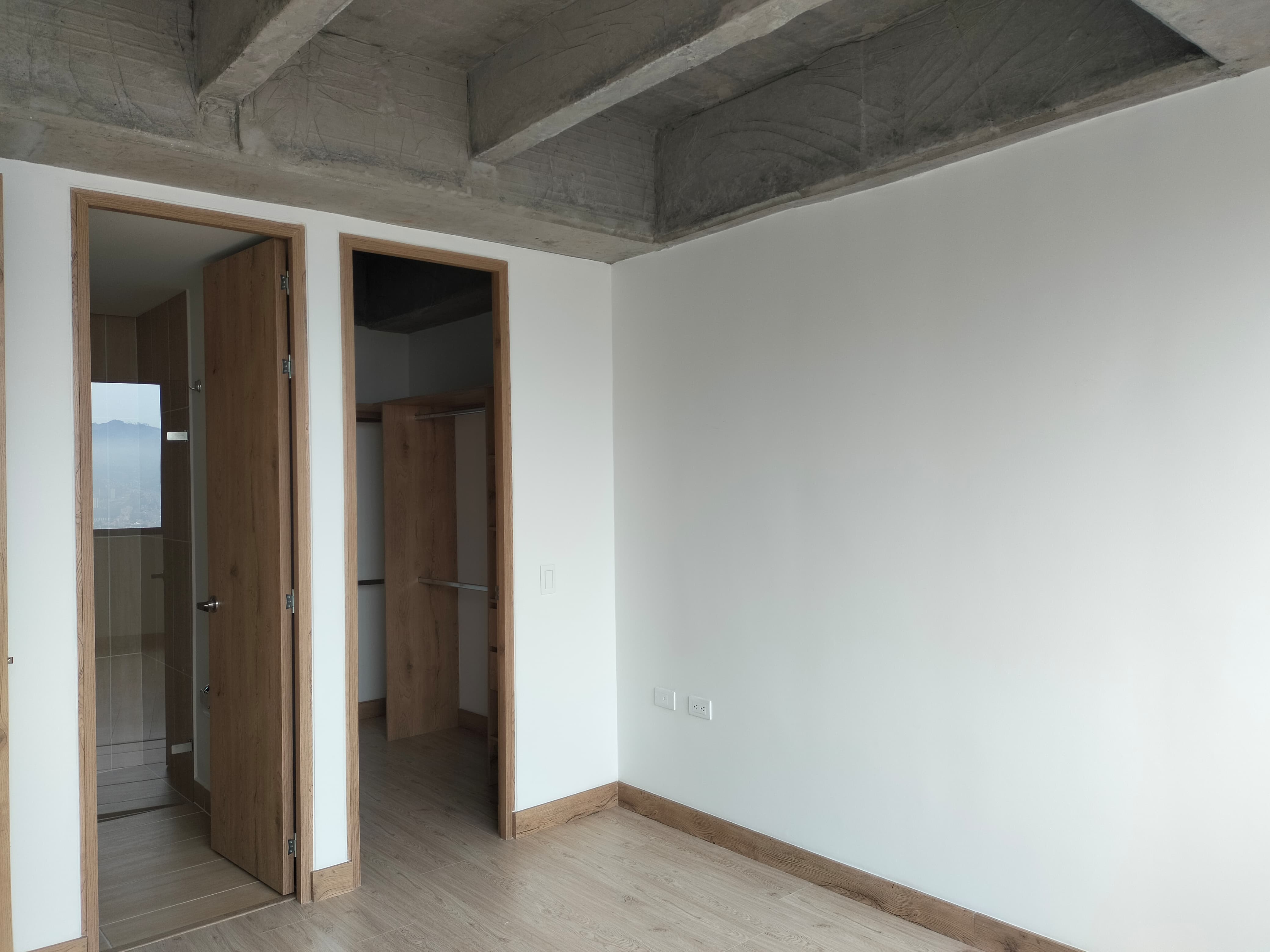 Apartamento en arriendo en El Poblado, Medellín · foto 7 de 13