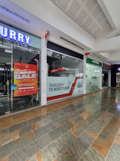 Local en arriendo en Unicentro Cali, Cali, 60 m² · foto 5 de 8