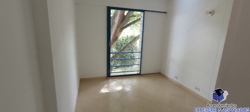 Apartamento en venta en Loma Del Escobero, Envigado · foto 2 de 15