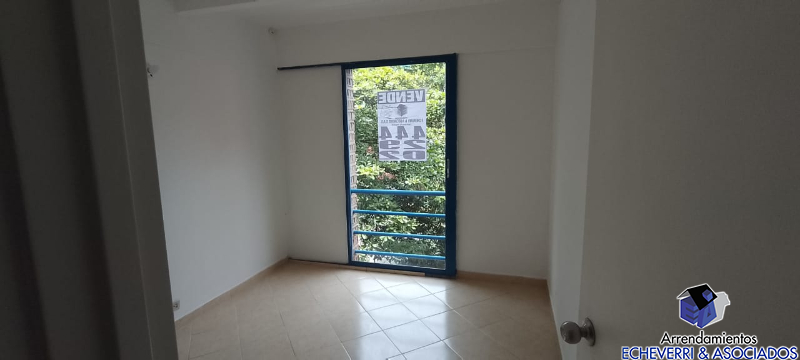 Apartamento en venta en Loma Del Escobero, Envigado · foto 4 de 15