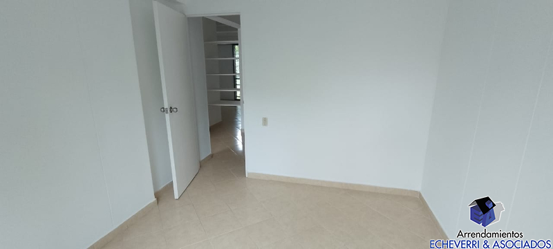 Apartamento en venta en Loma Del Escobero, Envigado · foto 11 de 15