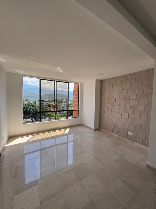 Apartamento de 4 alcobas en venta en La Hacienda, Cali, 220 m² · foto 9 de 24