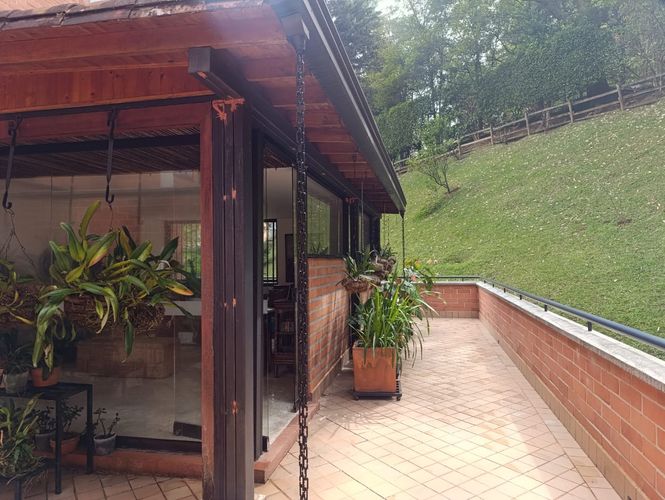 Apartamento de 3 alcobas en venta en El Poblado, Medellín, 143 m² · foto 19 de 20