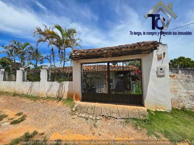 Casa de 4 alcobas en venta en Ruitoque Bajo, Floridablanca · foto 2 de 19